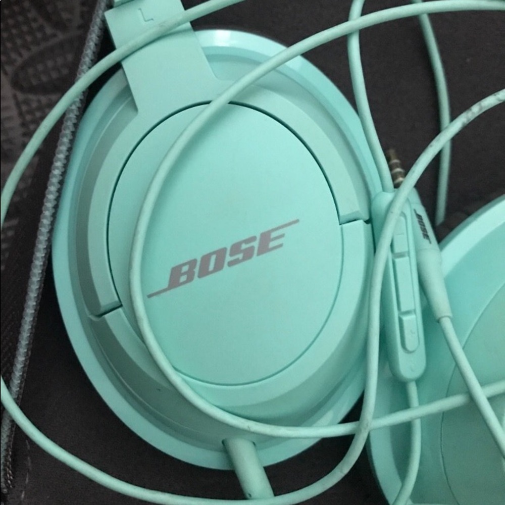 Bose Overhead